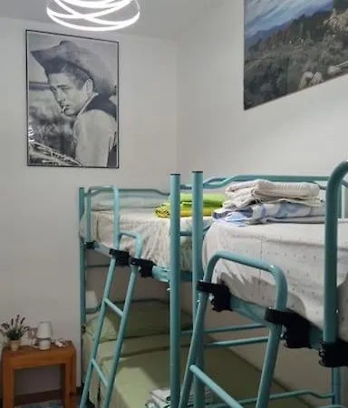 Indipendente A Due Passi Dal Mare